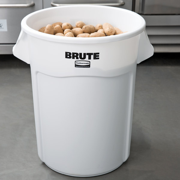 Container Brute cu canale de ventilare 166.5 L, alb - Rubbermaid