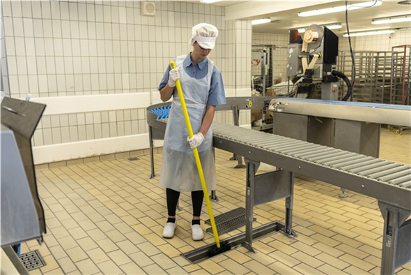 Perie pentru rezervoare 205 mm, peri medii, albastra - Vikan