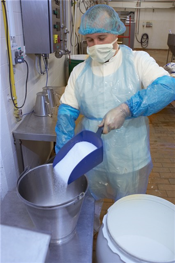 Scafa metal detectabila 2 L, albastru inchis - Vikan albastru inchis