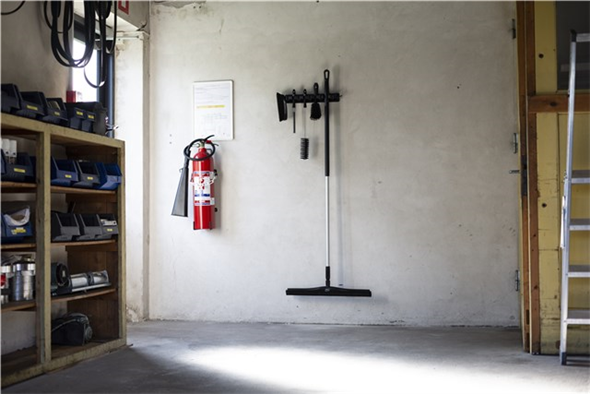 Suport perete 4 - 6 produse 395 mm, Vikan, maro