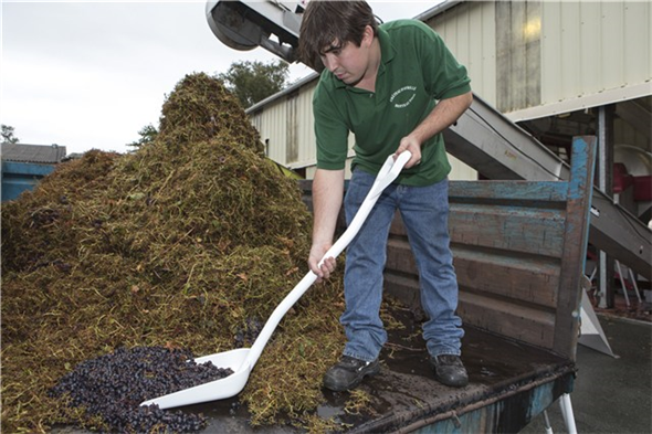 Lopata ergonomica 1310 mm, Vikan, albastru