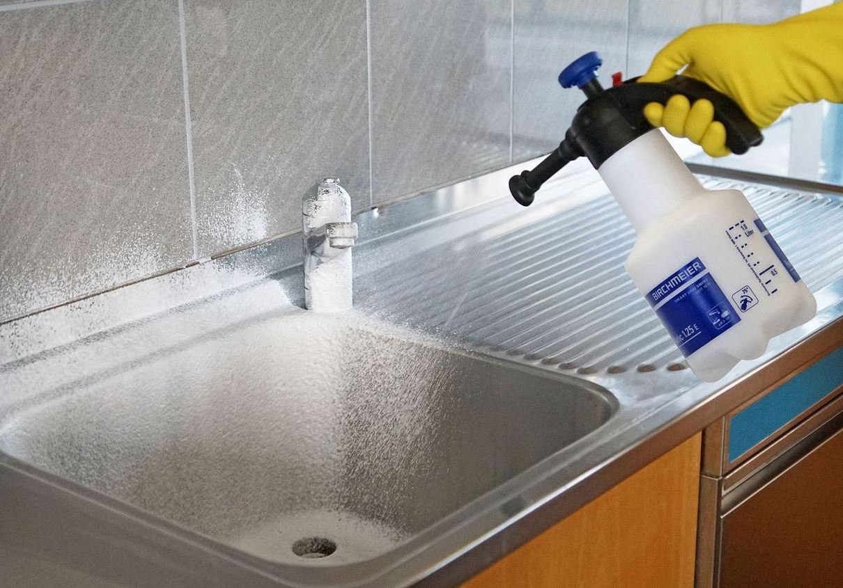 Dispozitiv pentru spumarea substantelor alcaline Matic 1.25 E (75°) - Birchmeier 