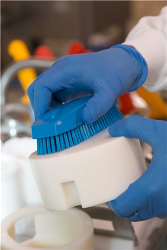 Perie de mana/unghii S 130 mm,peri duri, albastra - Vikan