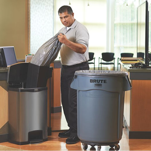 Container Slim Jim Step-On/Front Step 50 L, inox/negru - Rubbermaid 