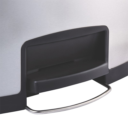 Container Slim Jim Step-On/Front Step 30 L, inox/negru - Rubbermaid 
