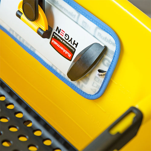 Galeata Hygen cu storcator si roti, galbena - Rubbermaid 
