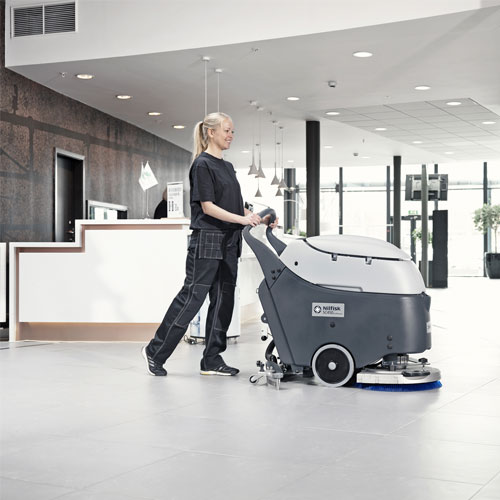 SC 450 E - Echipament de spalat-aspirat, cu cablu - Nilfisk Advance 
