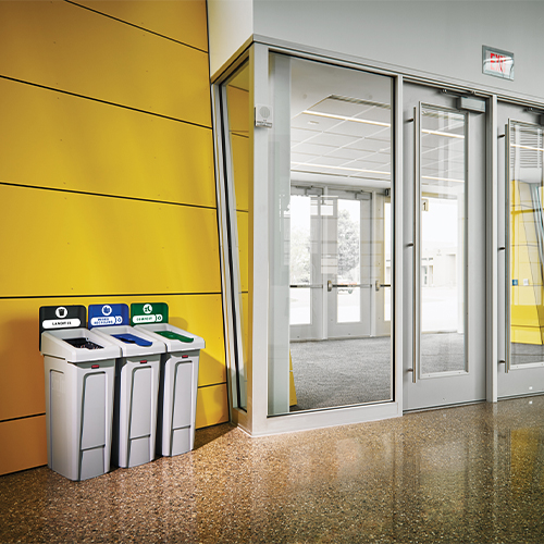 Statie colectare selectiva deseuri Slim Jim - 4 containere cu capace (negru/albastru/galben/verde) - Rubbermaid 