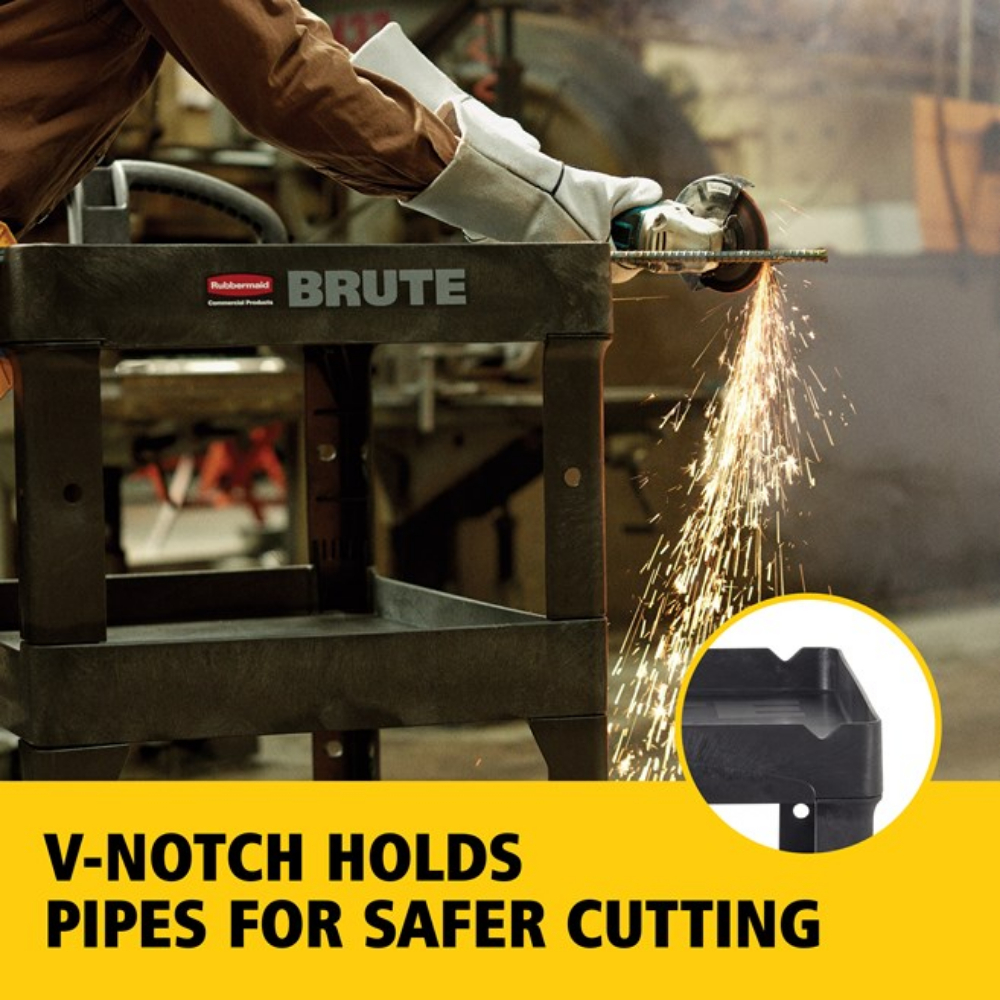 Carucior pentru servire cu 3 rafturi - Rubbermaind 272 Kg